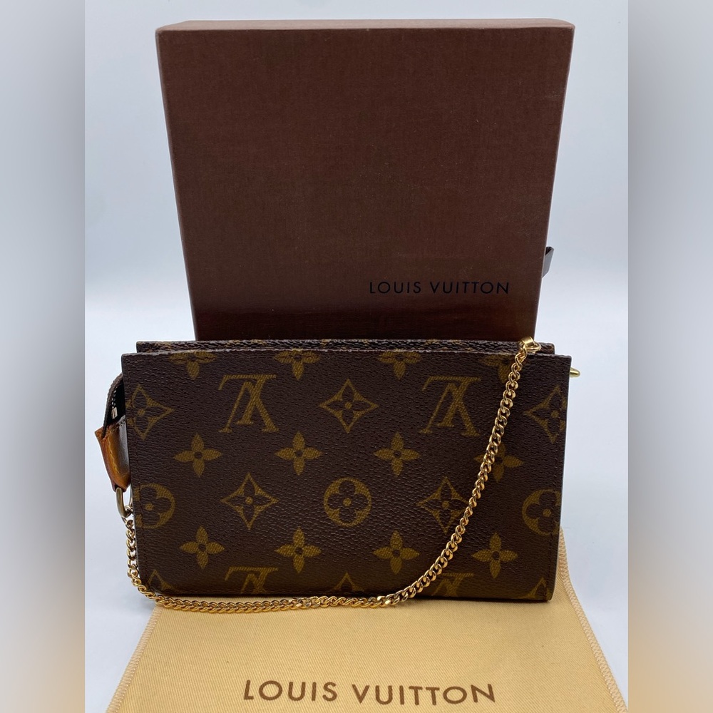 Louis Vuitton Pochette